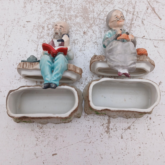 VTG Norleans Japan Old Couple Box Figurines – Grandpa Reading & Grandma Knitting - Picture 3 of 9